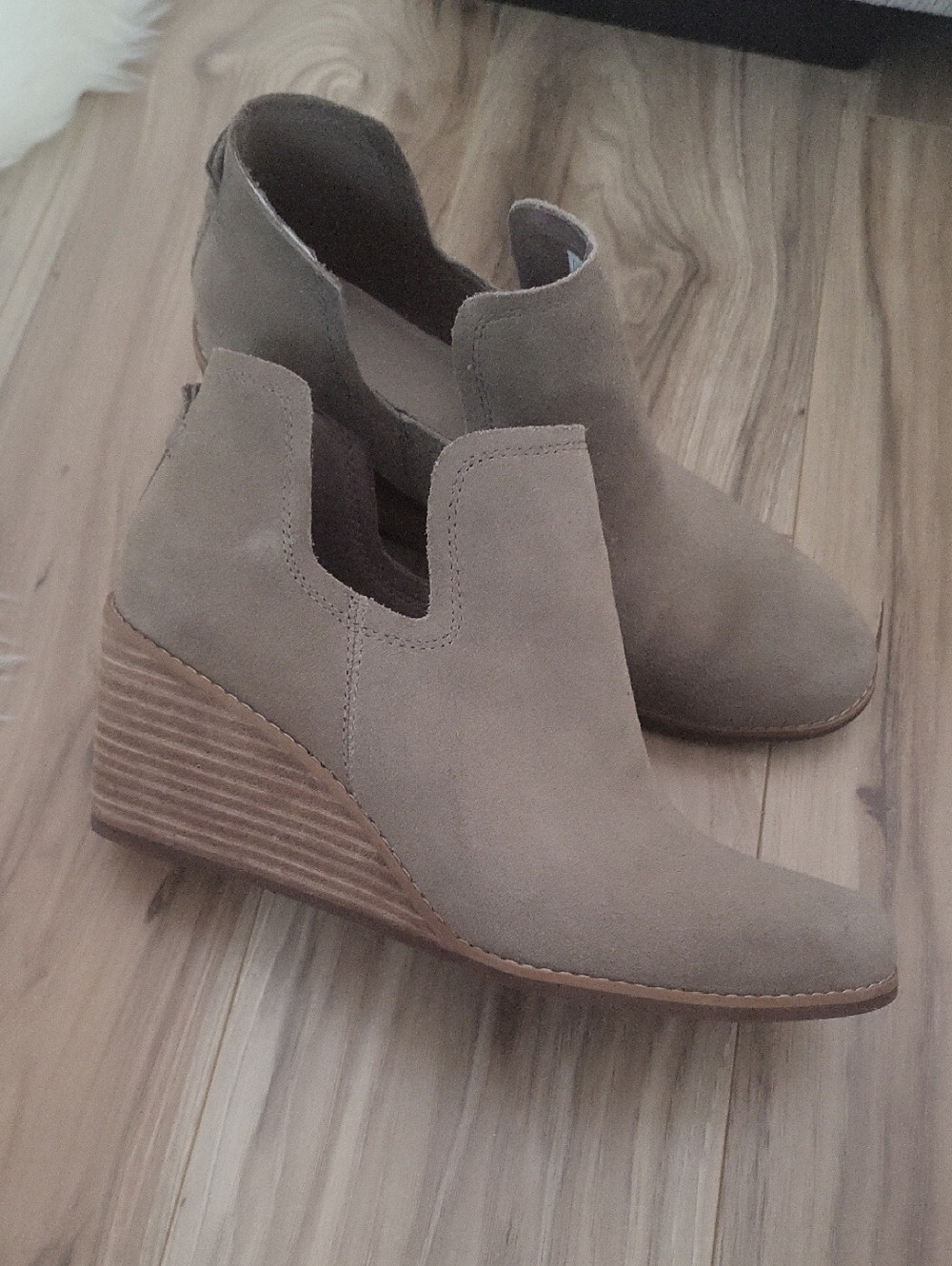 Toms Shoes 8